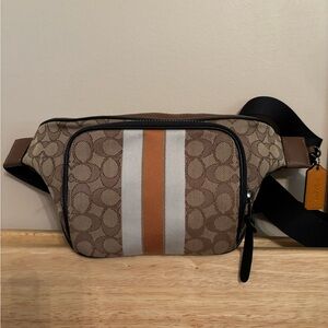NWOT Coach Varsity Stripe Belt Bag